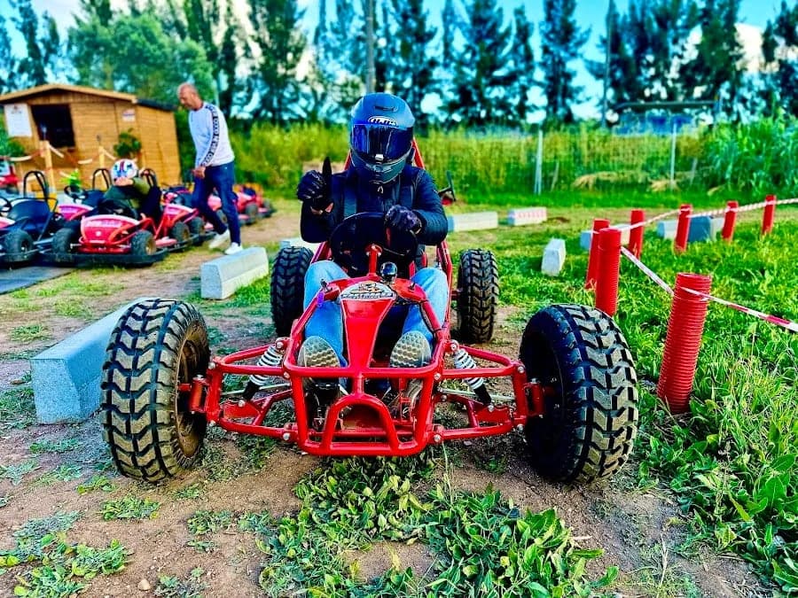 EscolinhakartGrass