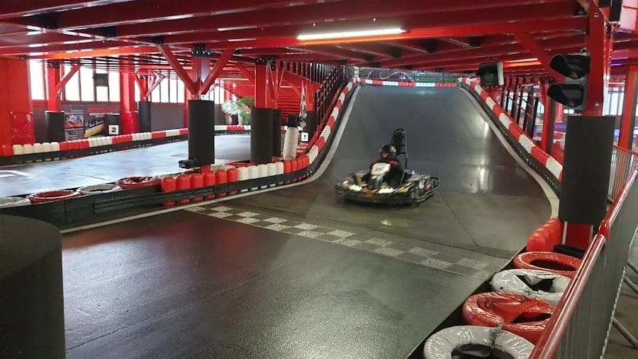 Indoor-Kartbahn-Rosental
