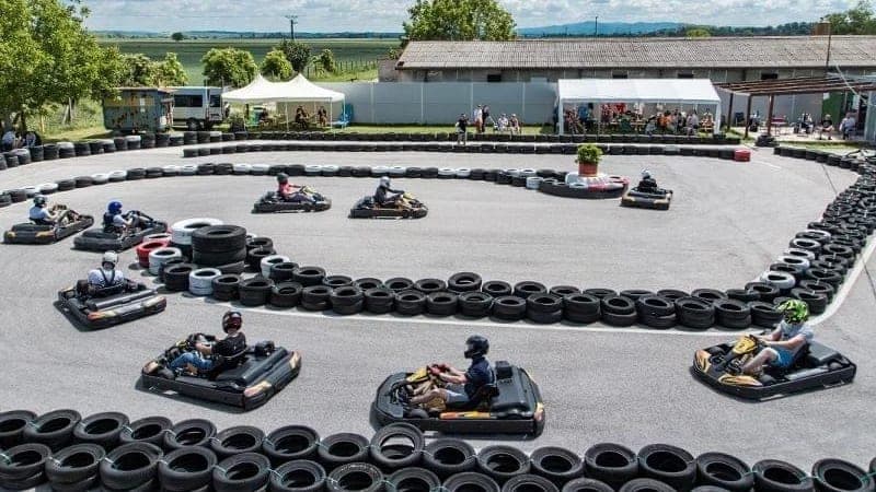 Motokárová dráha Speed Kart center Dolná Seč
