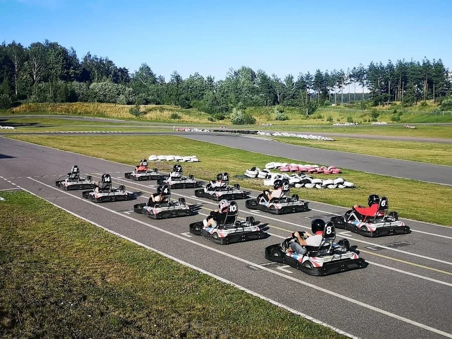Hälla Gokart