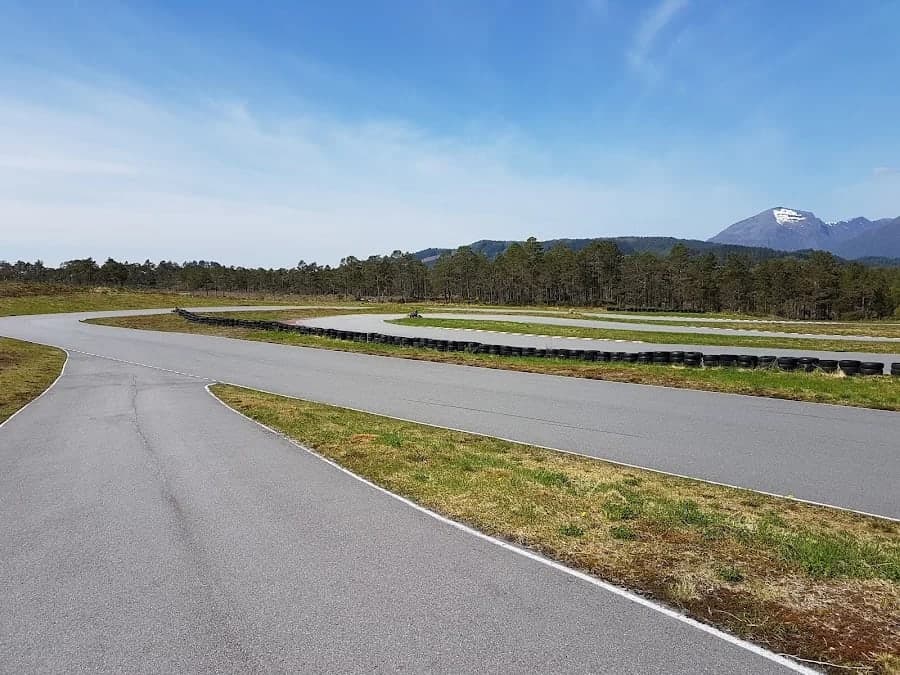 Halsa Motorsportsenter
